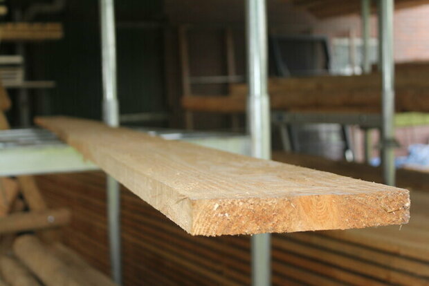 Douglas plank 30x200mm fijnbezaagd 2.5 meter